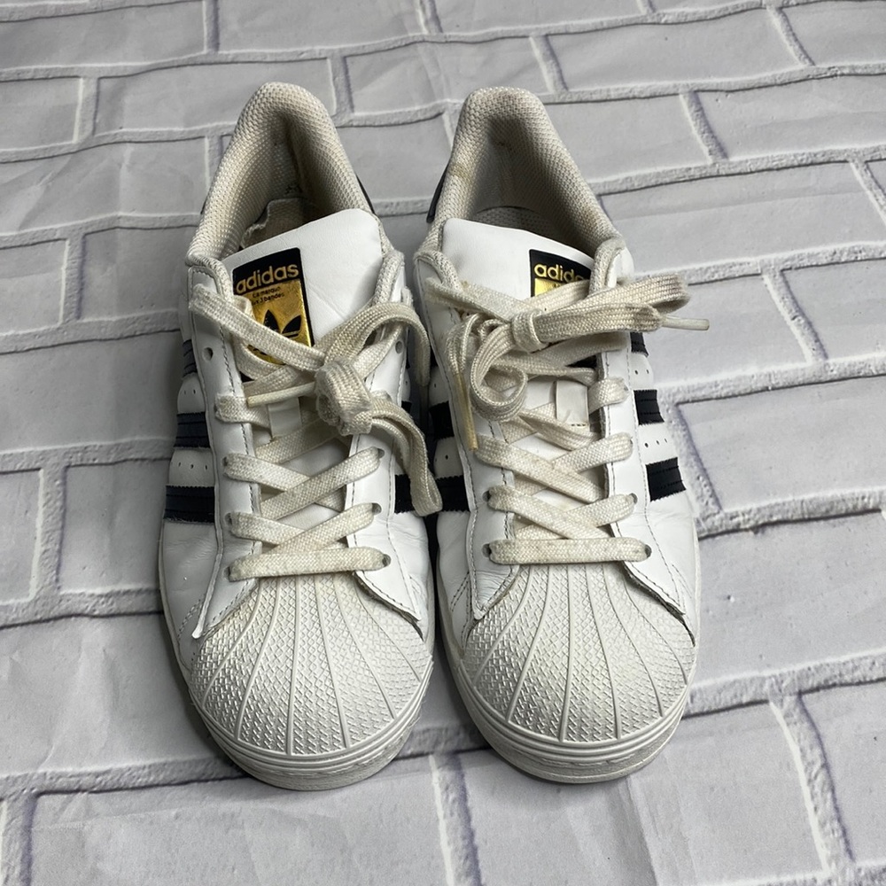 Adidas SUPERSTAR